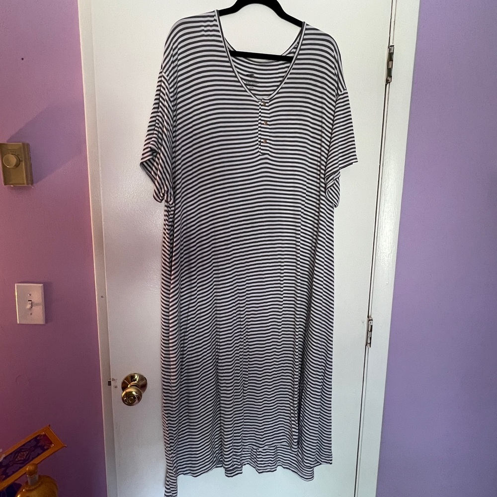 Undercover Mama Plus Size House Dress